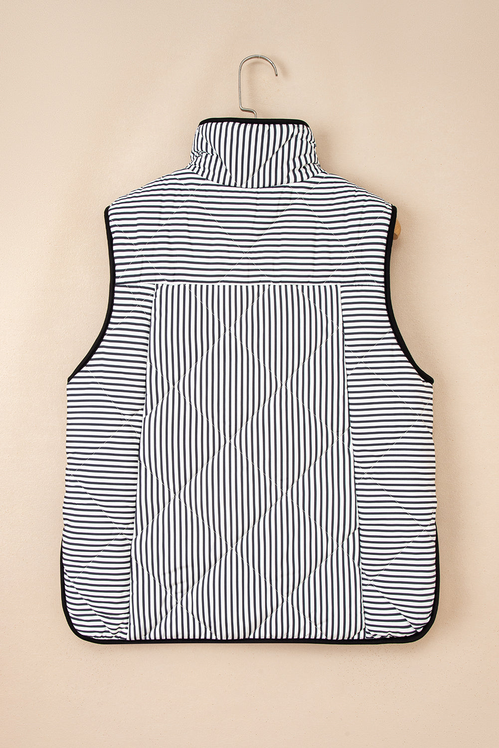 Black Stripe Winter Vest With Contrast Trim And Snap Button Collared Closure For Layering Dear-Lover Dropshipping